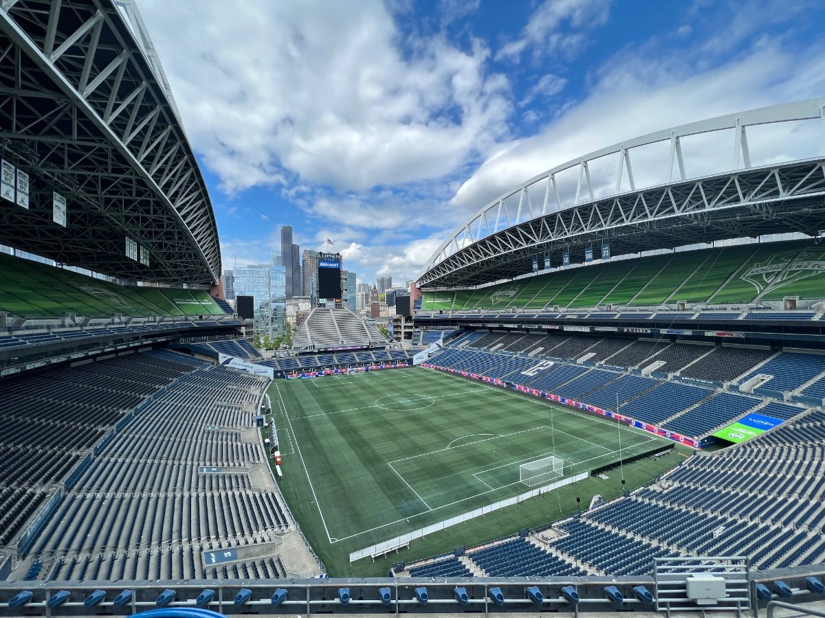 seattle stadium tour